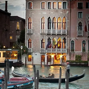 Pesaro Palace 4* Venice